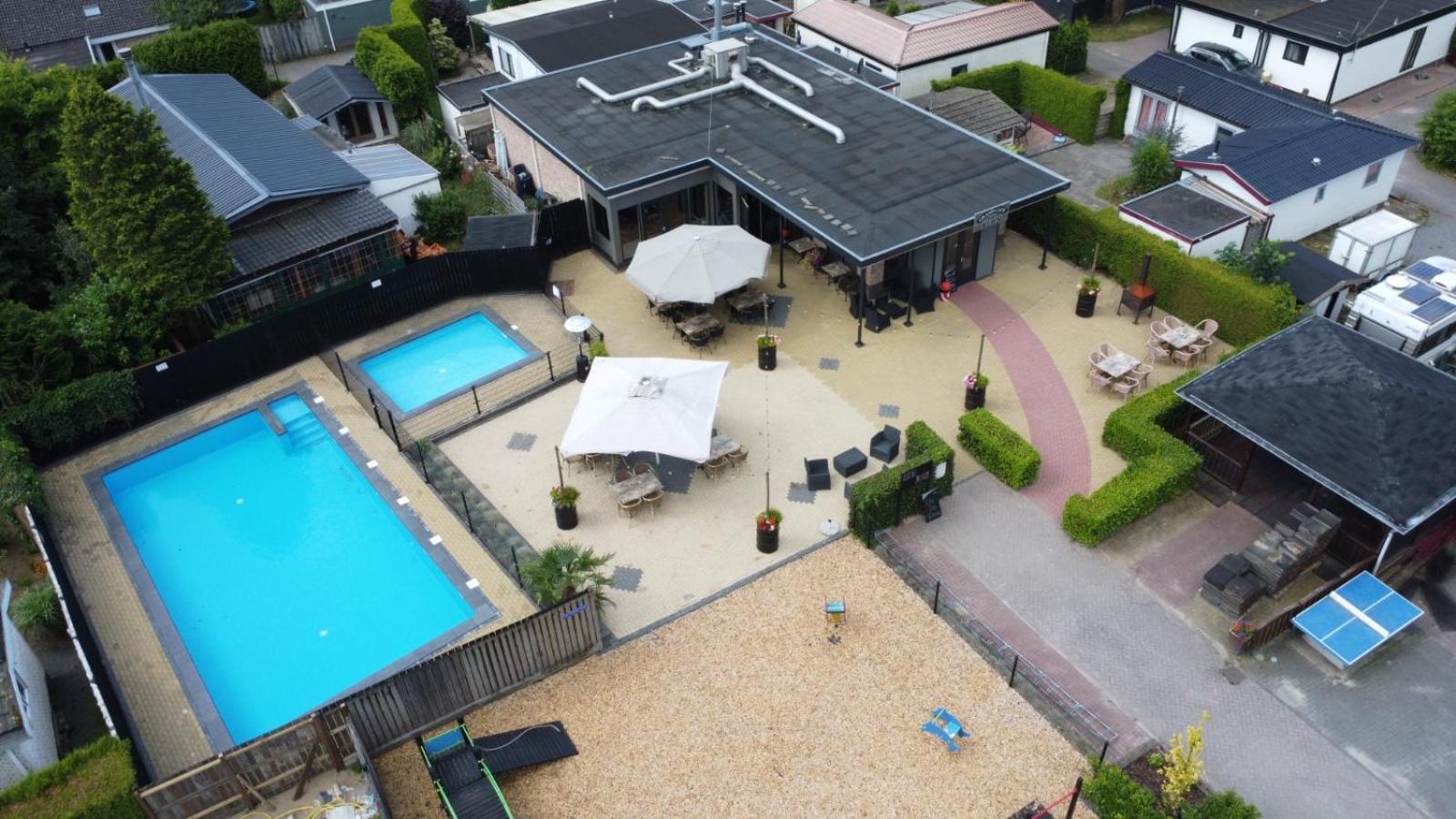 Veluwe Vakanties Chalets With Private Barrel Sauna - With Pool Bar And Restaurant Facilities In The Veluwe National Park Putten Exterior foto